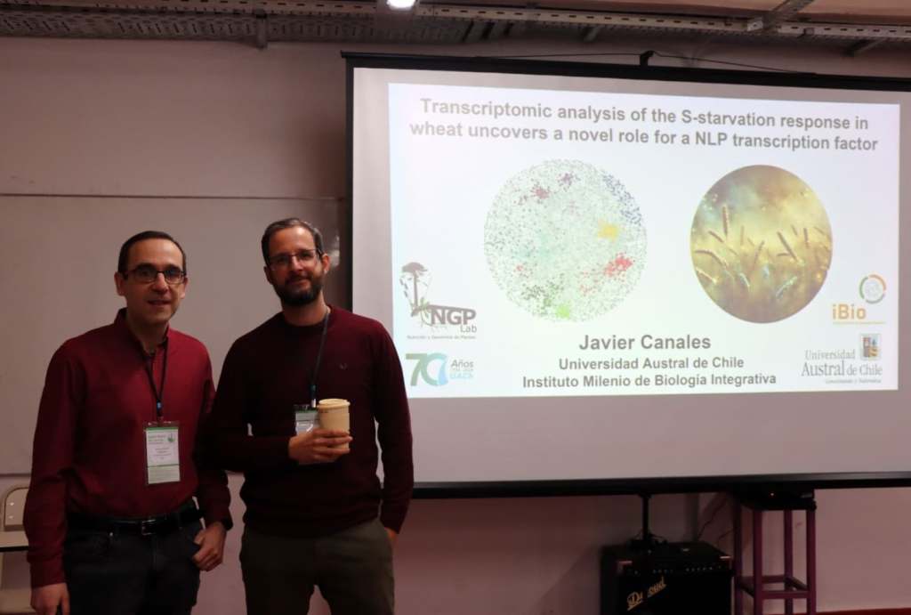 Javier Canales en el Congreso de la Sociedad Argentina de Fisiología&nbsp;Vegetal